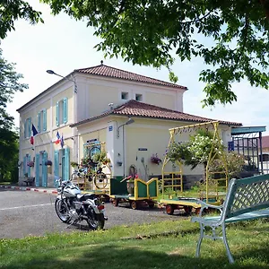 Avenue De La Gare , Riscle France